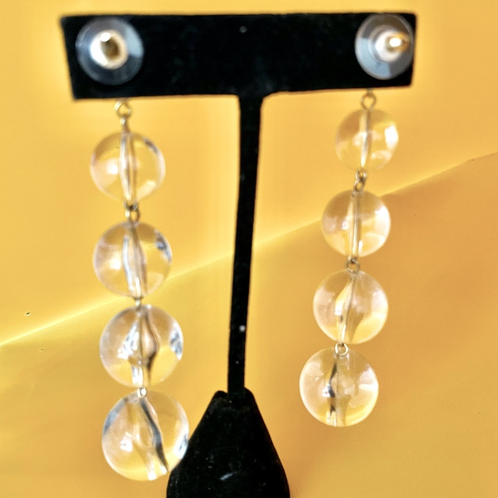 Yochi of New York gold plated jewelry, used once for an hour.
